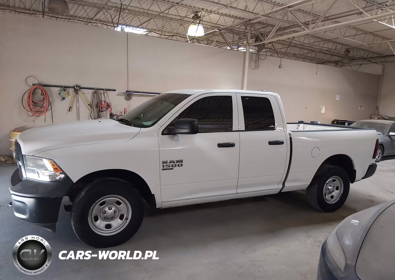 2019 Ram 1500 Classic Tradesman 4X4 6'4 Box VIN:1C6RR7FG6KS636074 - 19
