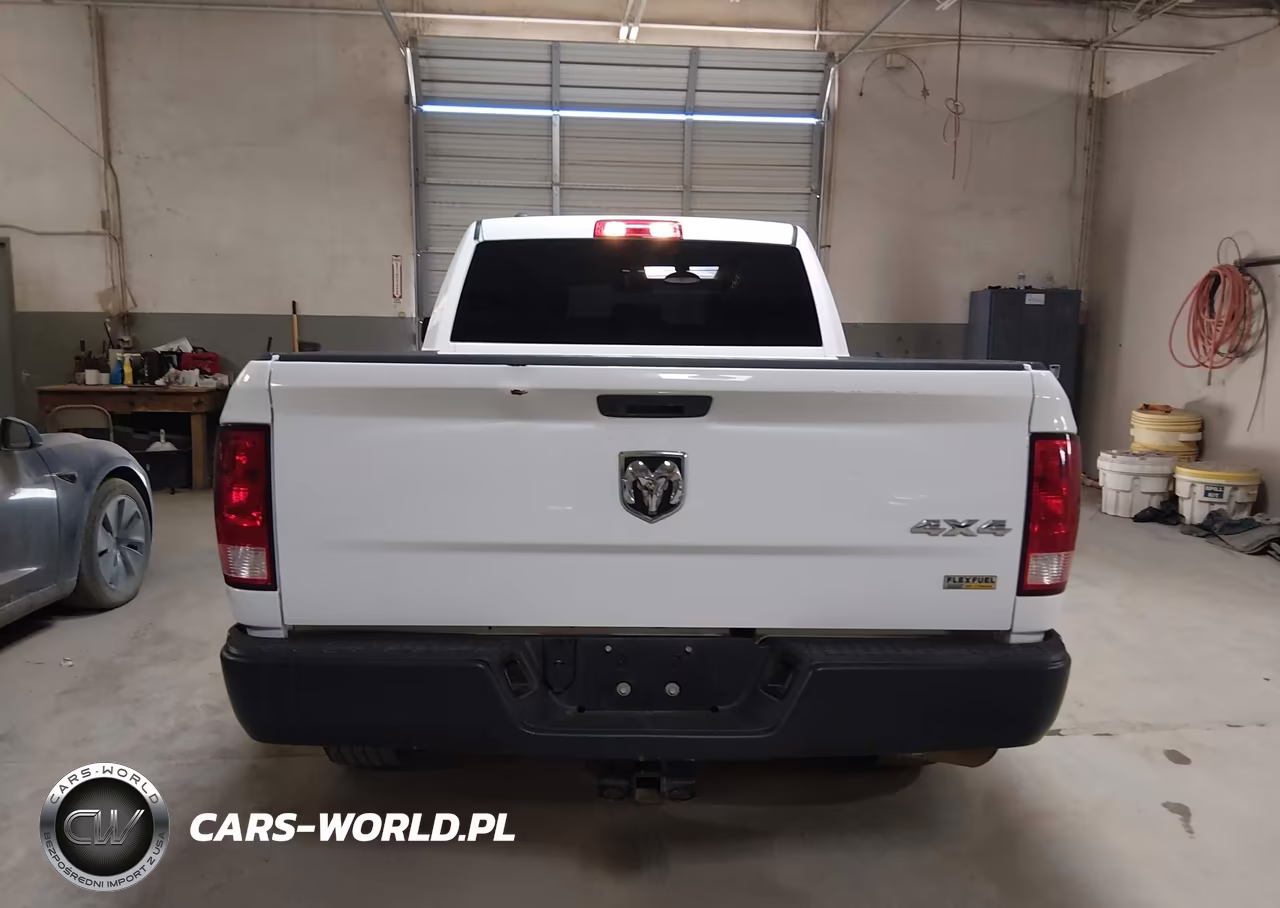 2019 Ram 1500 Classic Tradesman 4X4 6'4 Box VIN:1C6RR7FG6KS636074 - 21