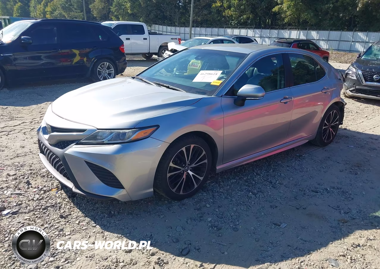 2018 Toyota Camry Se VIN:4T1B11HK6JU634078 - 2