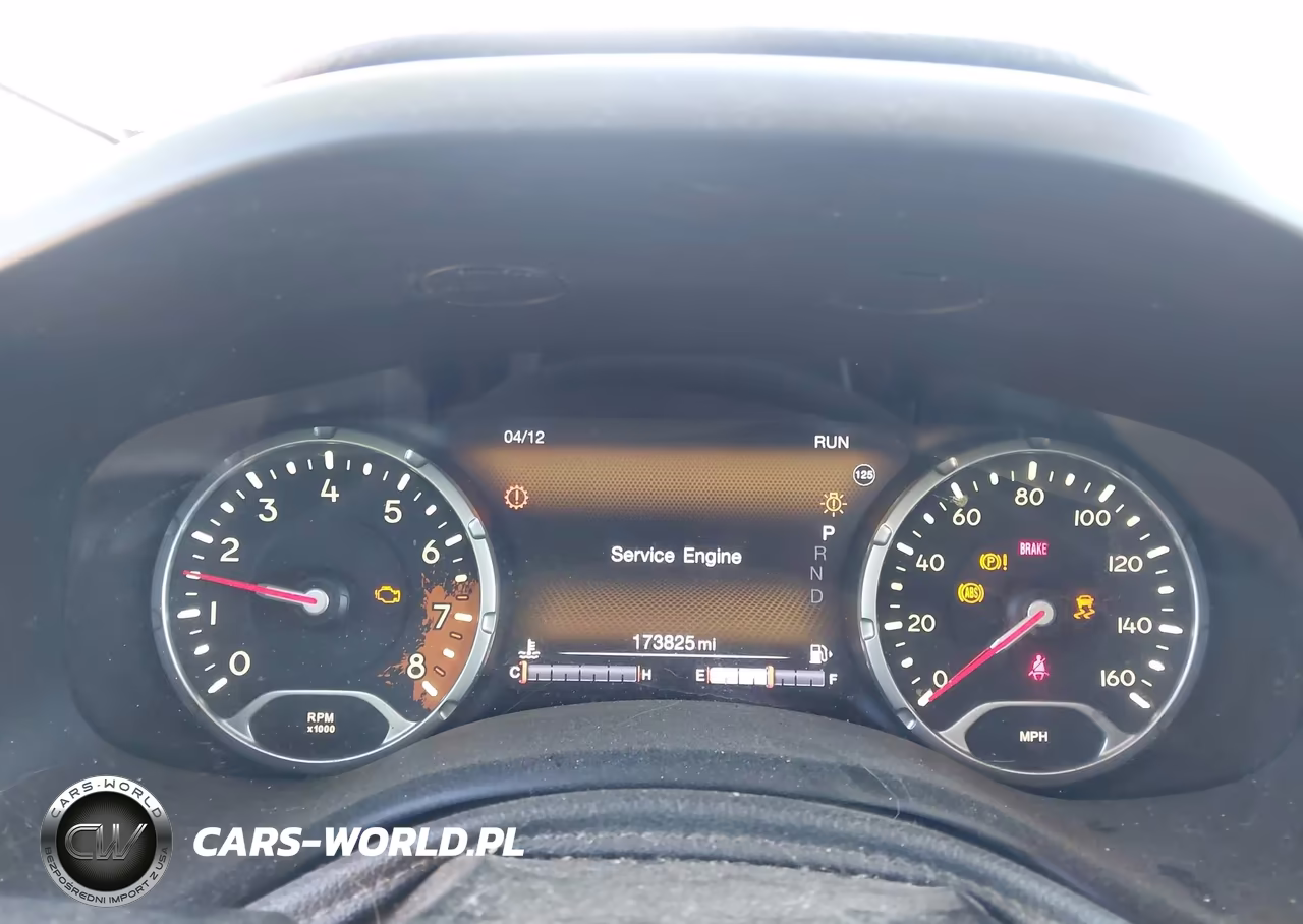 2016 Jeep Renegade Limited VIN:ZACCJADT2GPD71993 - 7