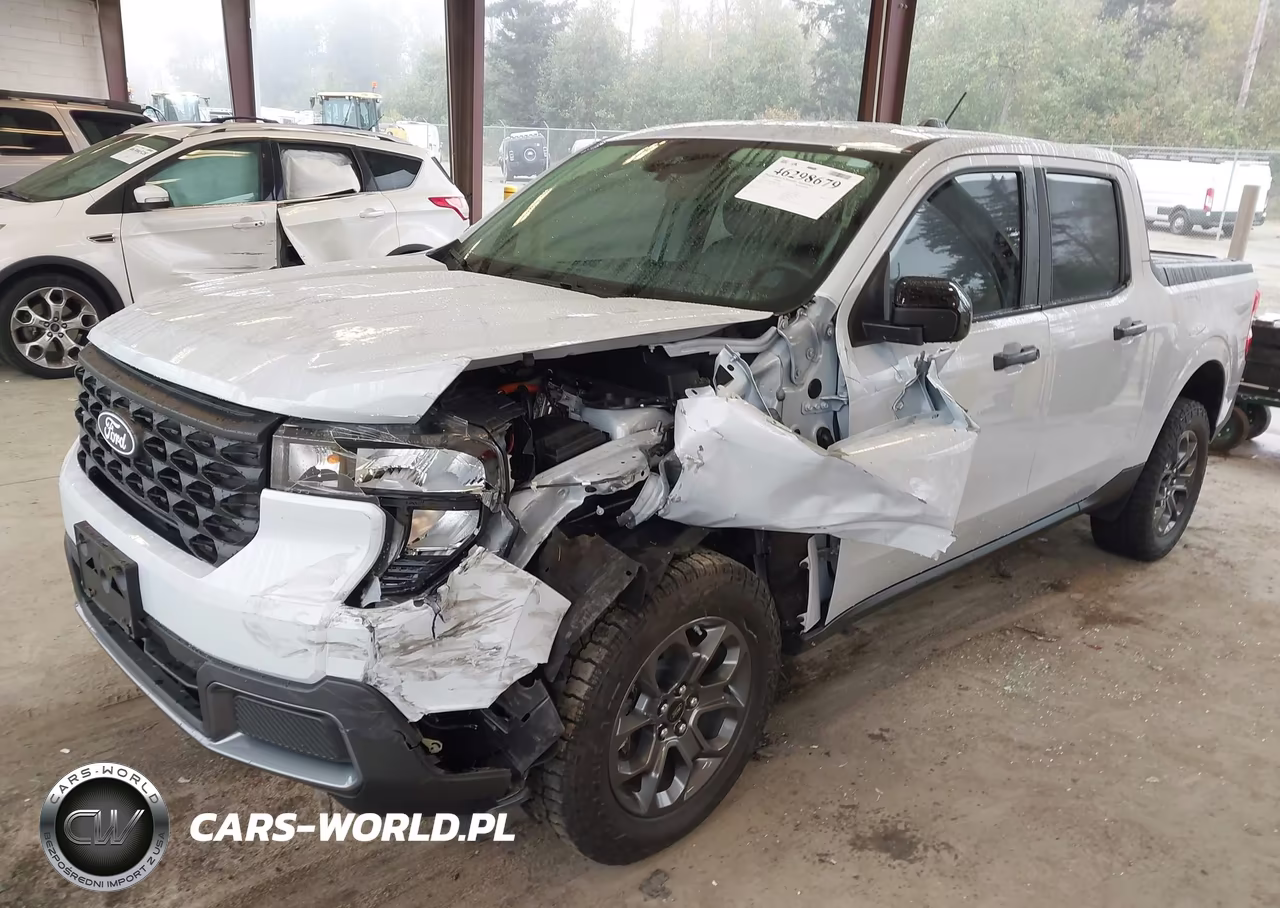 2025 Ford Maverick Xlt VIN:3FTTW8H32SRB13606 - 2