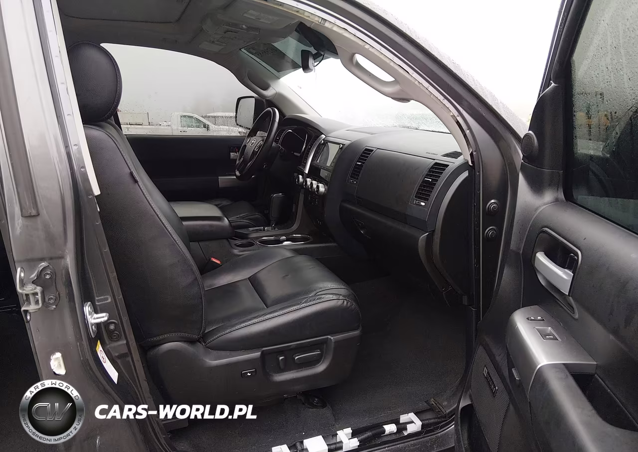 2022 Toyota Sequoia Nightshade Special Edition VIN:5TDHY5B11NS187686 - 18