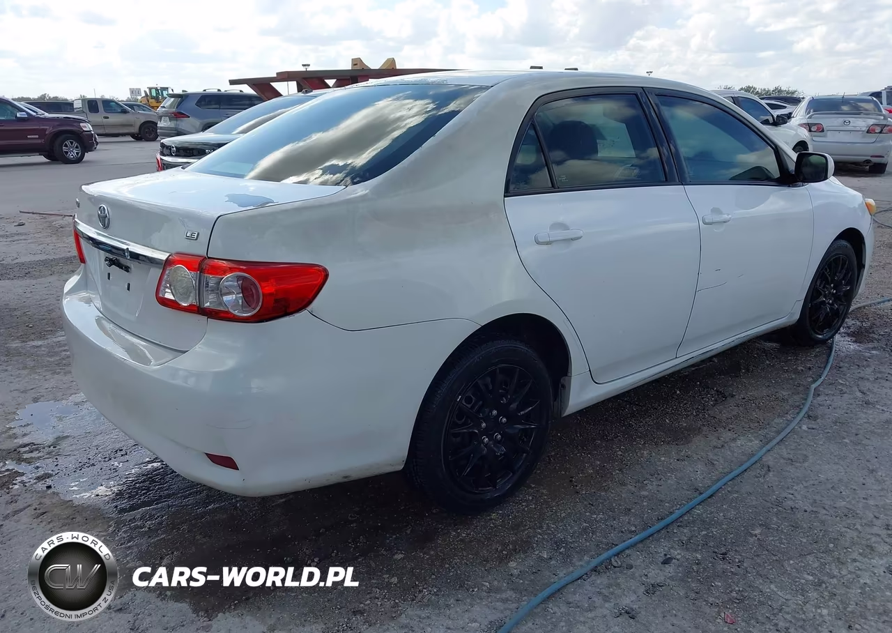 2012 Toyota Corolla Le VIN:5YFBU4EE3CP052581 - 4