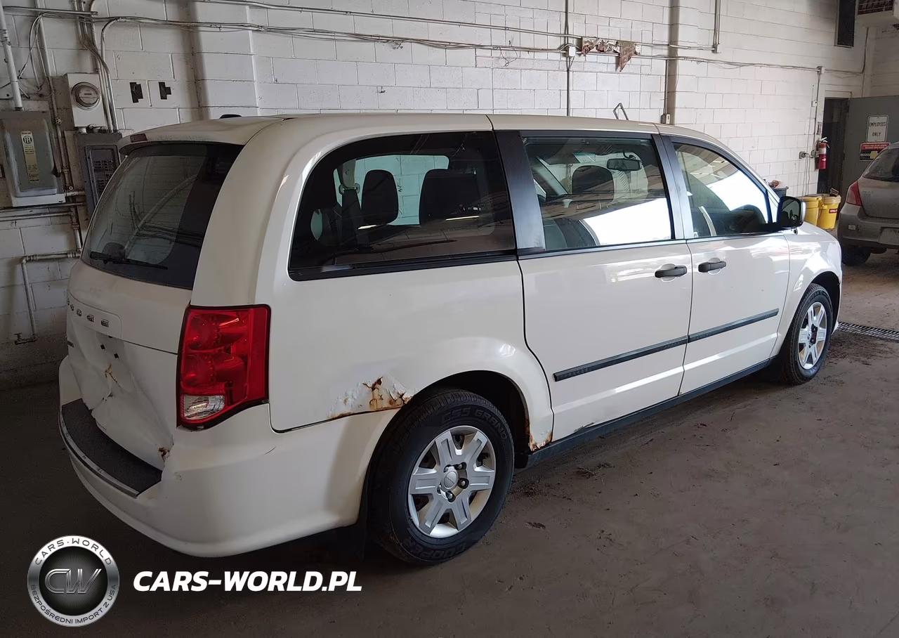 2013 Dodge Grand Caravan American Value Pkg VIN:2C4RDGBG3DR557155 - 4