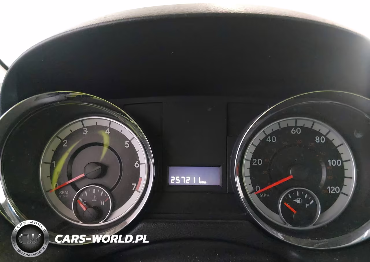 2013 Dodge Grand Caravan American Value Pkg VIN:2C4RDGBG3DR557155 - 7