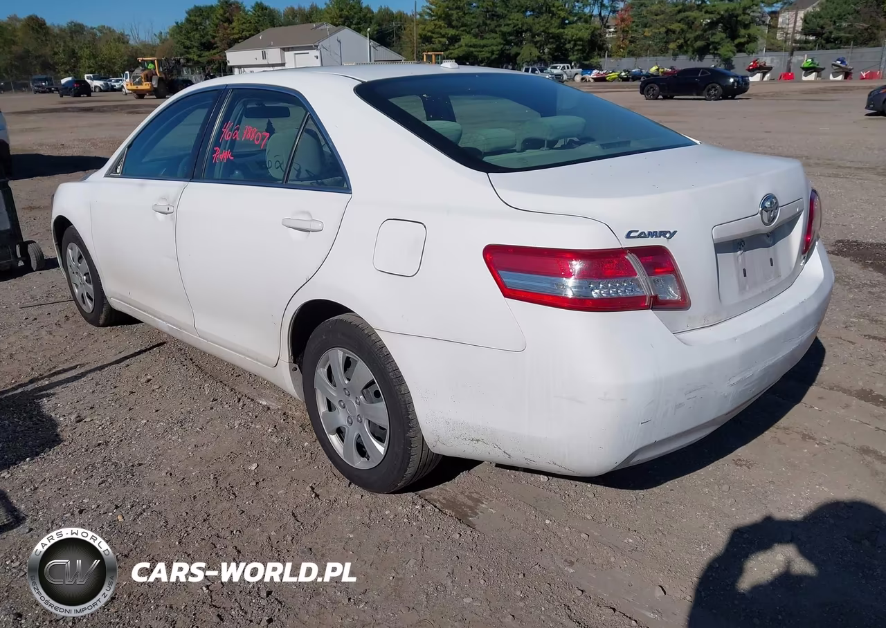2010 Toyota Camry Le VIN:4T1BF3EK1AU566175 - 3