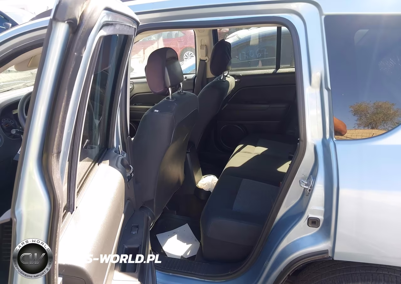 2014 Jeep Compass Sport VIN:1C4NJCBA9ED515346 - 8