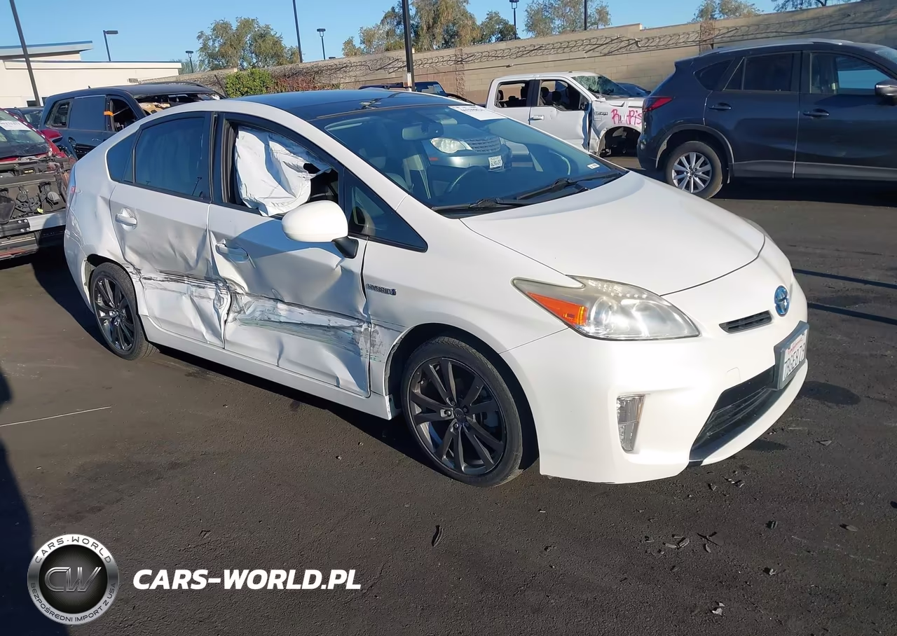 2013 Toyota Prius Four