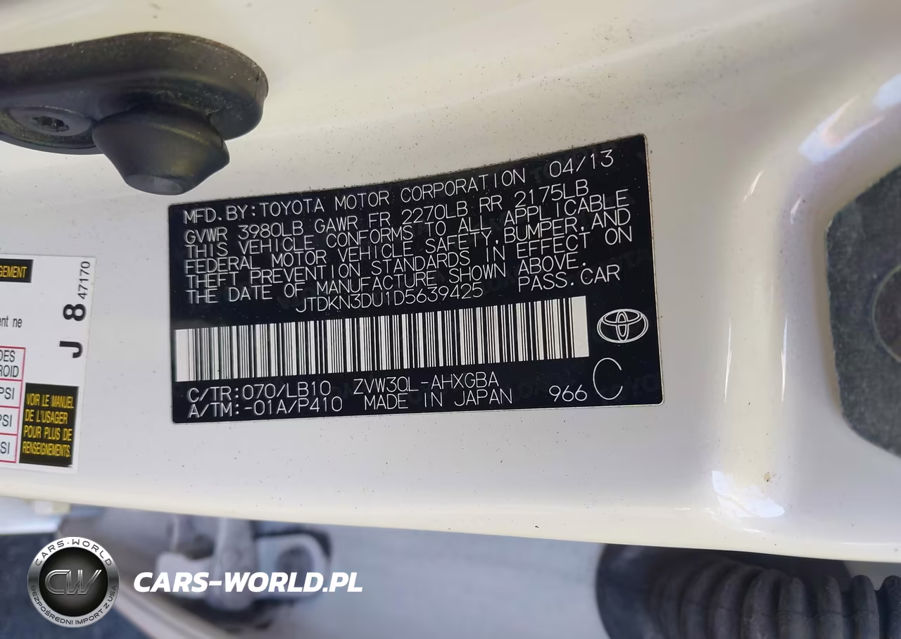 2013 Toyota Prius Four VIN:JTDKN3DU1D5639425 - 9