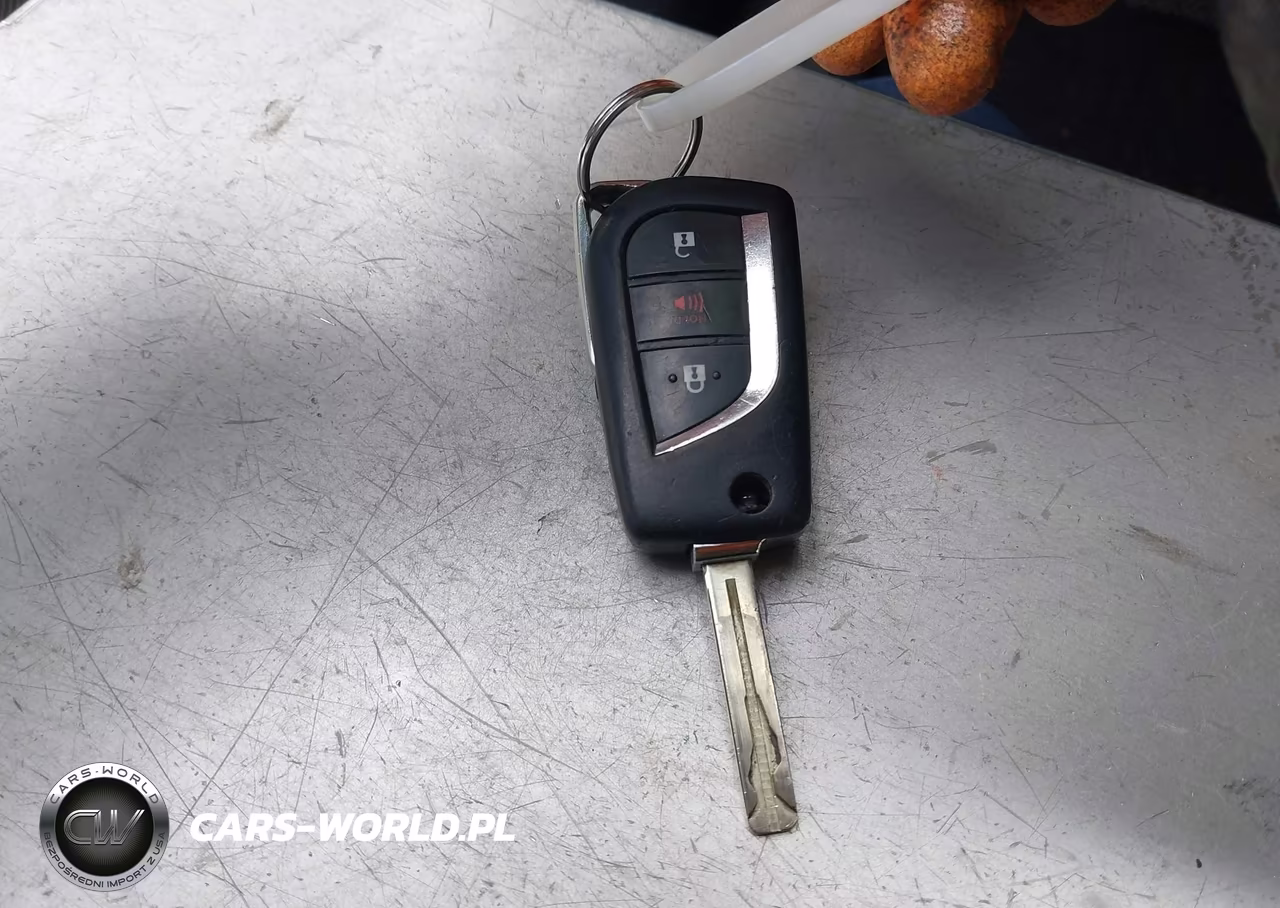2016 Scion Im VIN:JTNKARJE5GJ515015 - 11