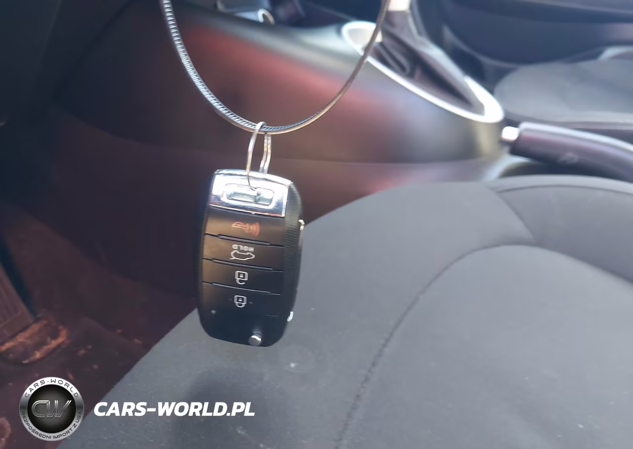 2018 Kia Soul VIN:KNDJN2A27J7505141 - 11