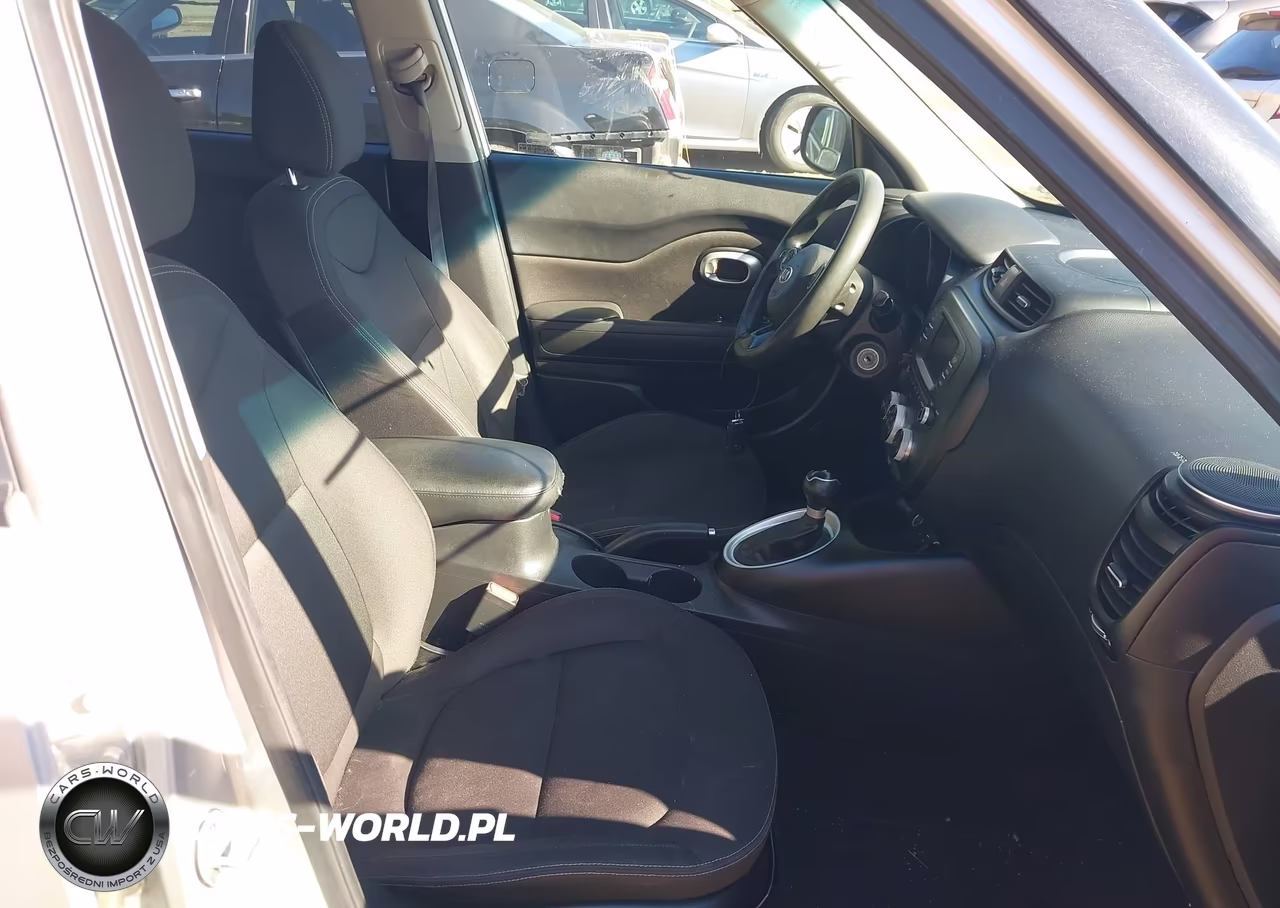 2018 Kia Soul VIN:KNDJN2A27J7505141 - 5