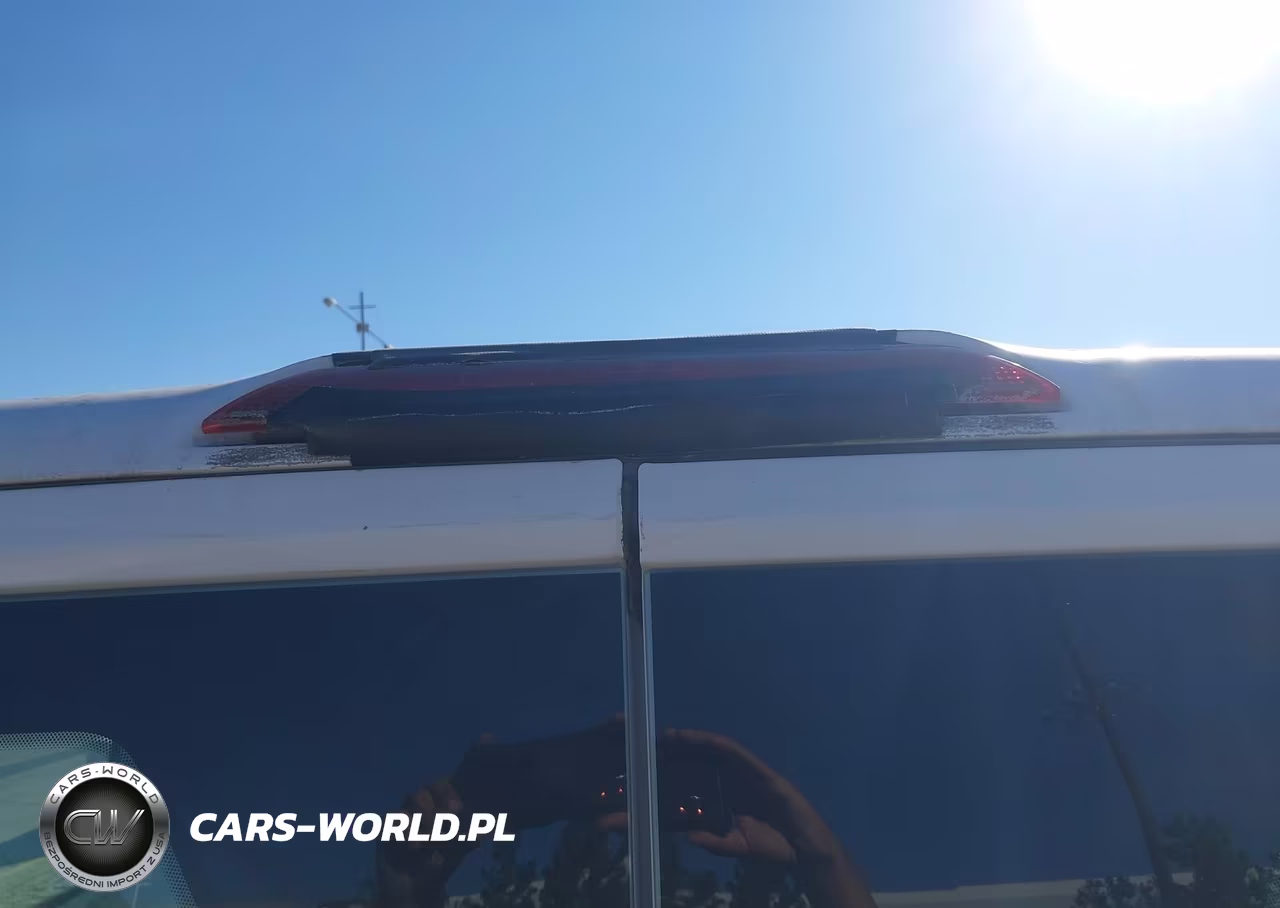 2018 Ford Transit-150 VIN:1FTYE1ZMXJKB35931 - 14