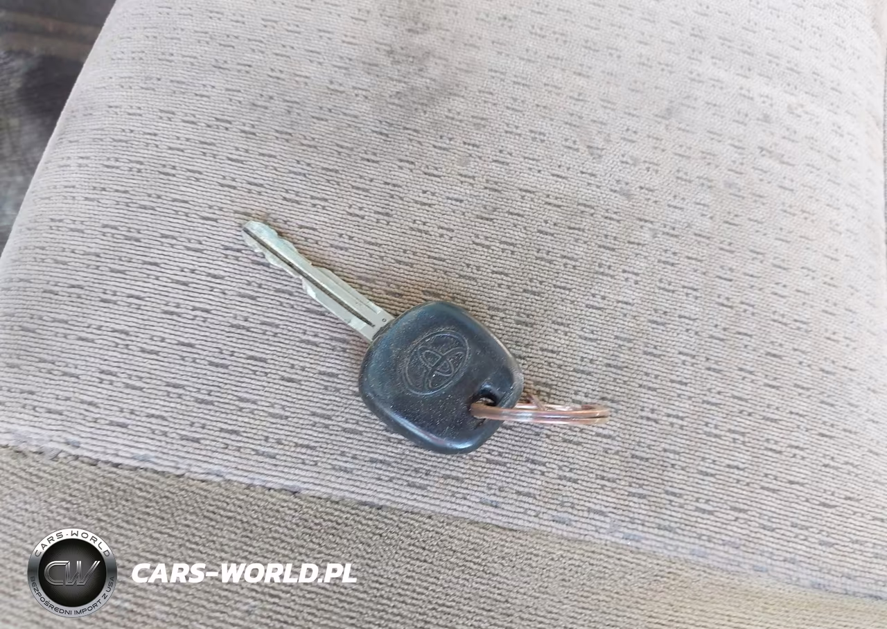 2005 Toyota Corolla Ce VIN:1NXBR32E65Z505013 - 11