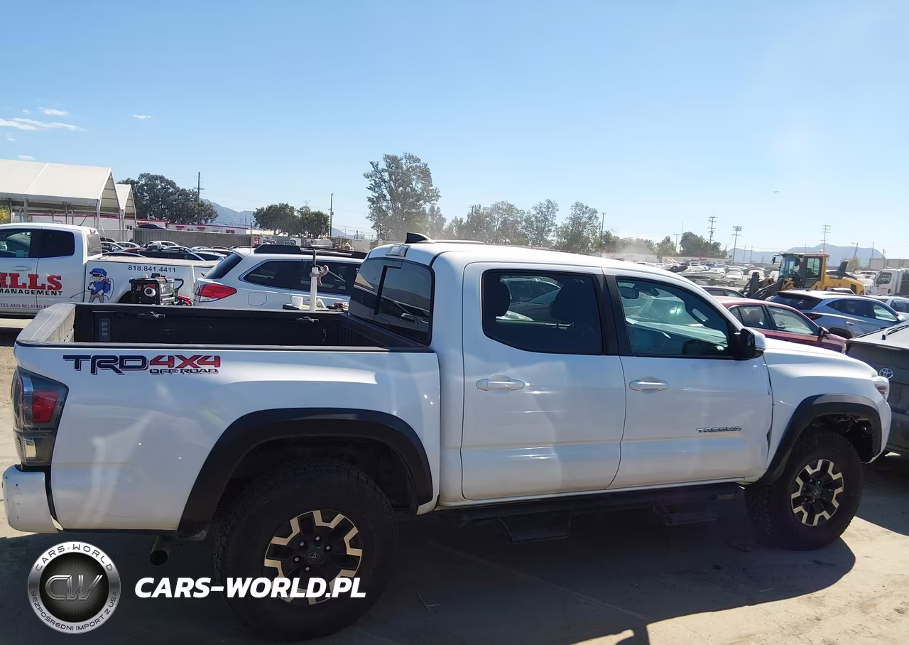 2023 Toyota Tacoma Trd Off Road VIN:3TMCZ5AN4PM584551 - 13