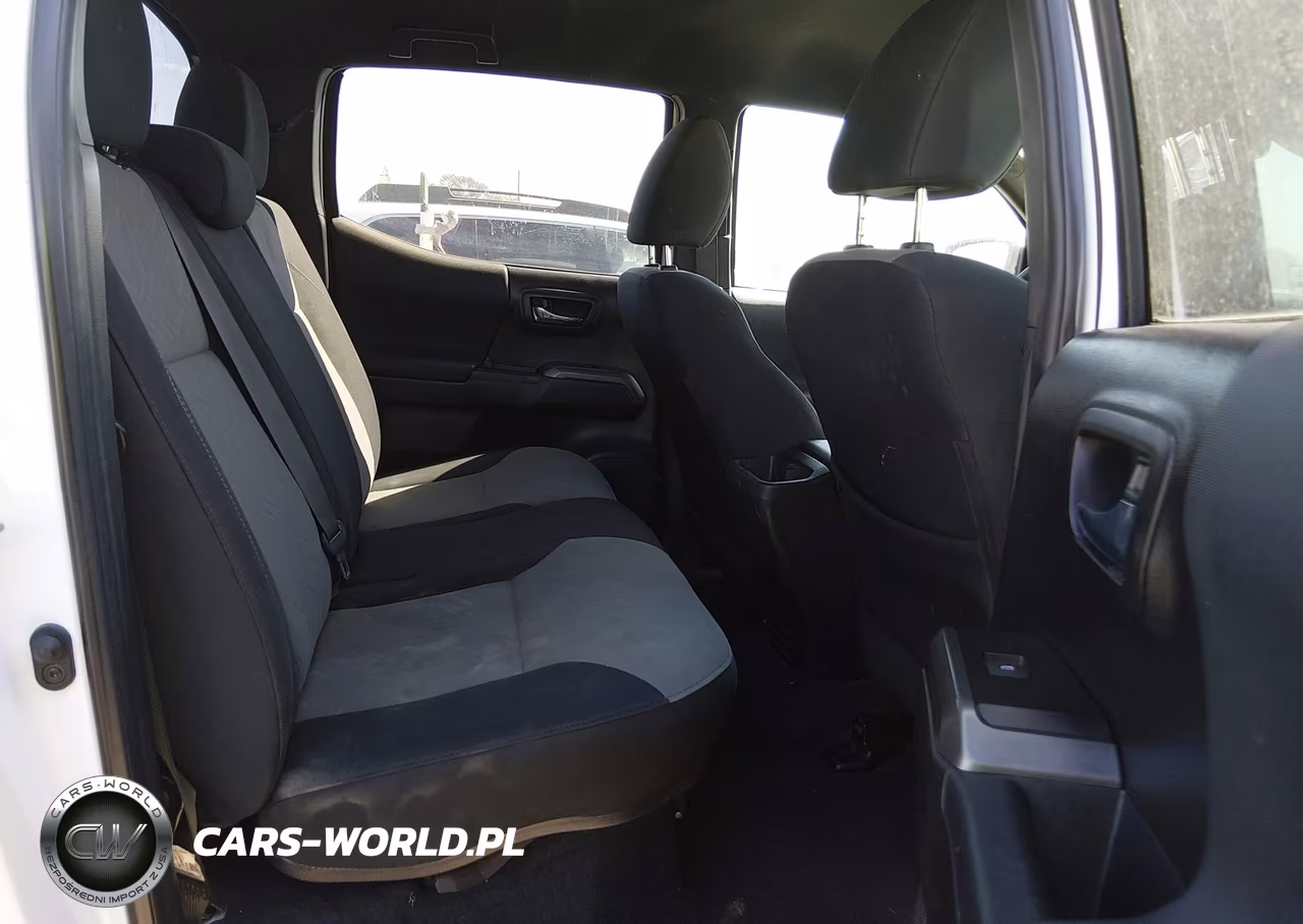 2023 Toyota Tacoma Trd Off Road VIN:3TMCZ5AN4PM584551 - 8