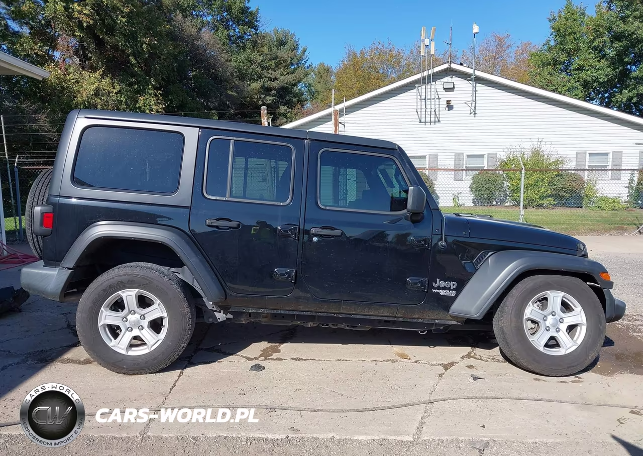2020 Jeep Wrangler Unlimited Sport S 4X4 VIN:1C4HJXDG8LW342216 - 14