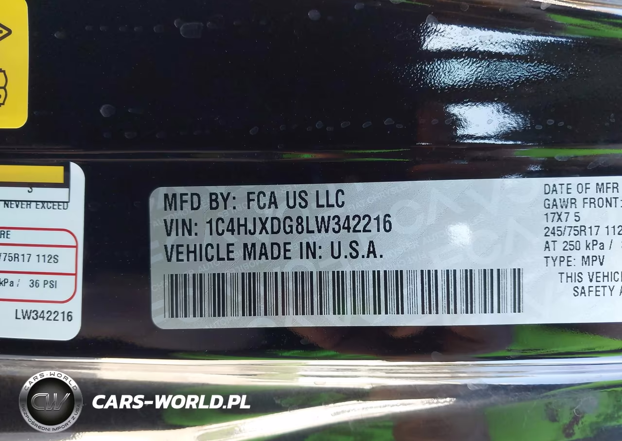 2020 Jeep Wrangler Unlimited Sport S 4X4 VIN:1C4HJXDG8LW342216 - 9