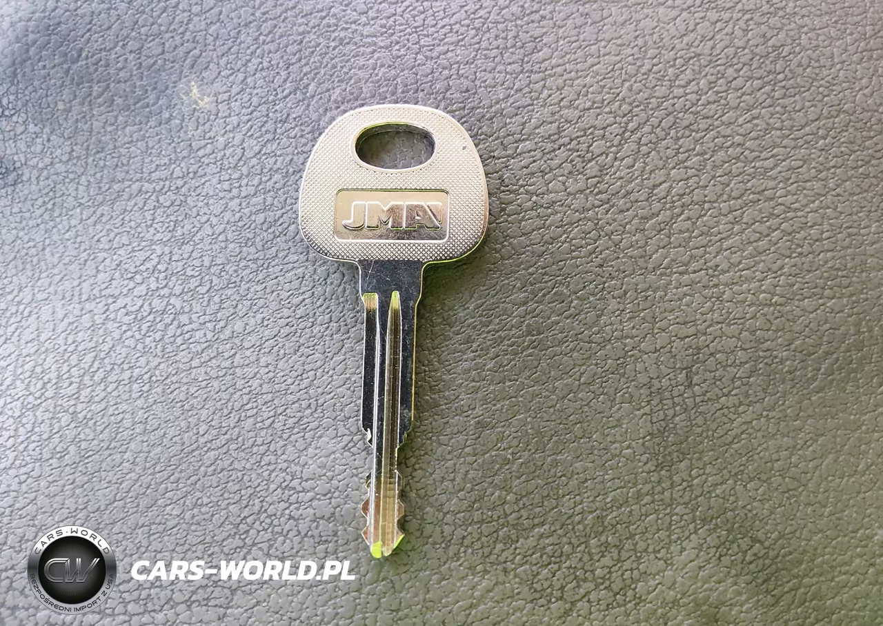 2010 Hyundai Tucson Limited VIN:KM8JU3AC9AU060495 - 11