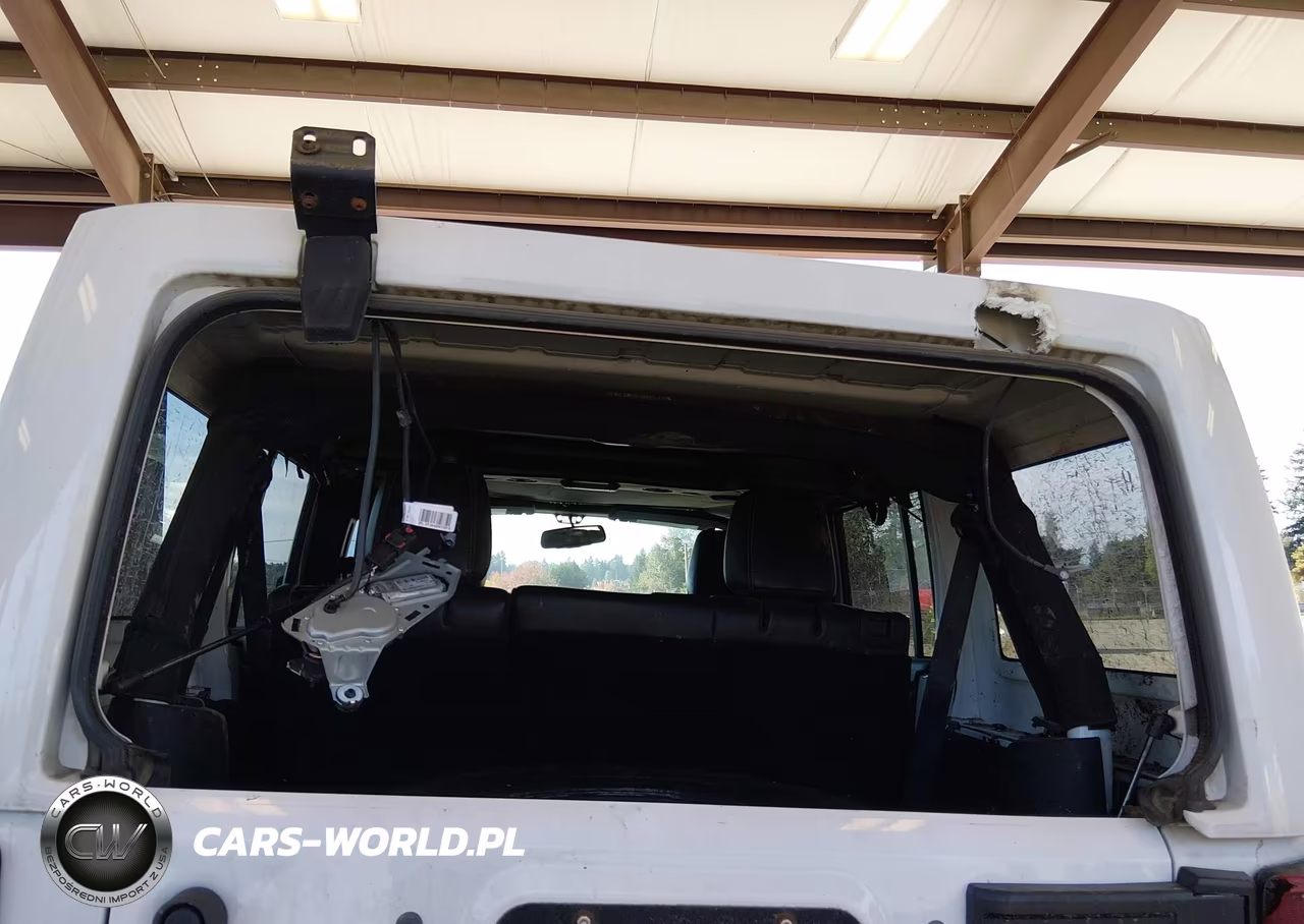 2013 Jeep Wrangler Unlimited Rubicon VIN:1C4BJWFG8DL527205 - 6