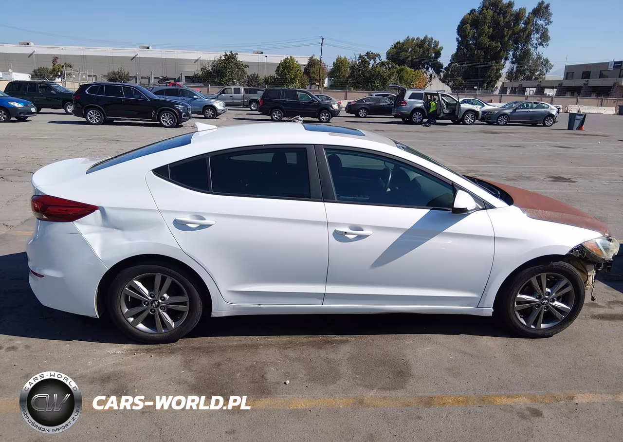 2017 Hyundai Elantra Value Edition VIN:5NPD84LF8HH141690 - 14