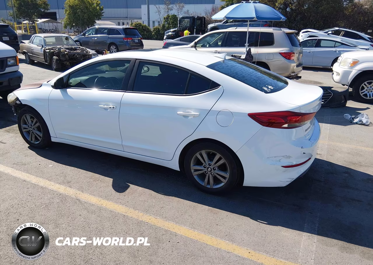 2017 Hyundai Elantra Value Edition VIN:5NPD84LF8HH141690 - 3
