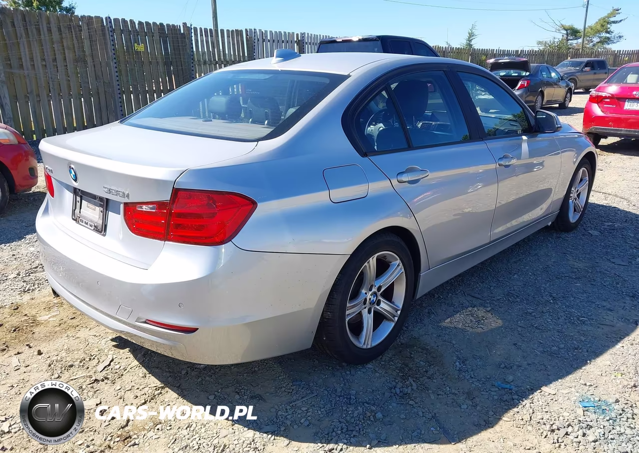 2013 BMW 328I xDrive VIN:WBA3B5C57DF595537 - 4