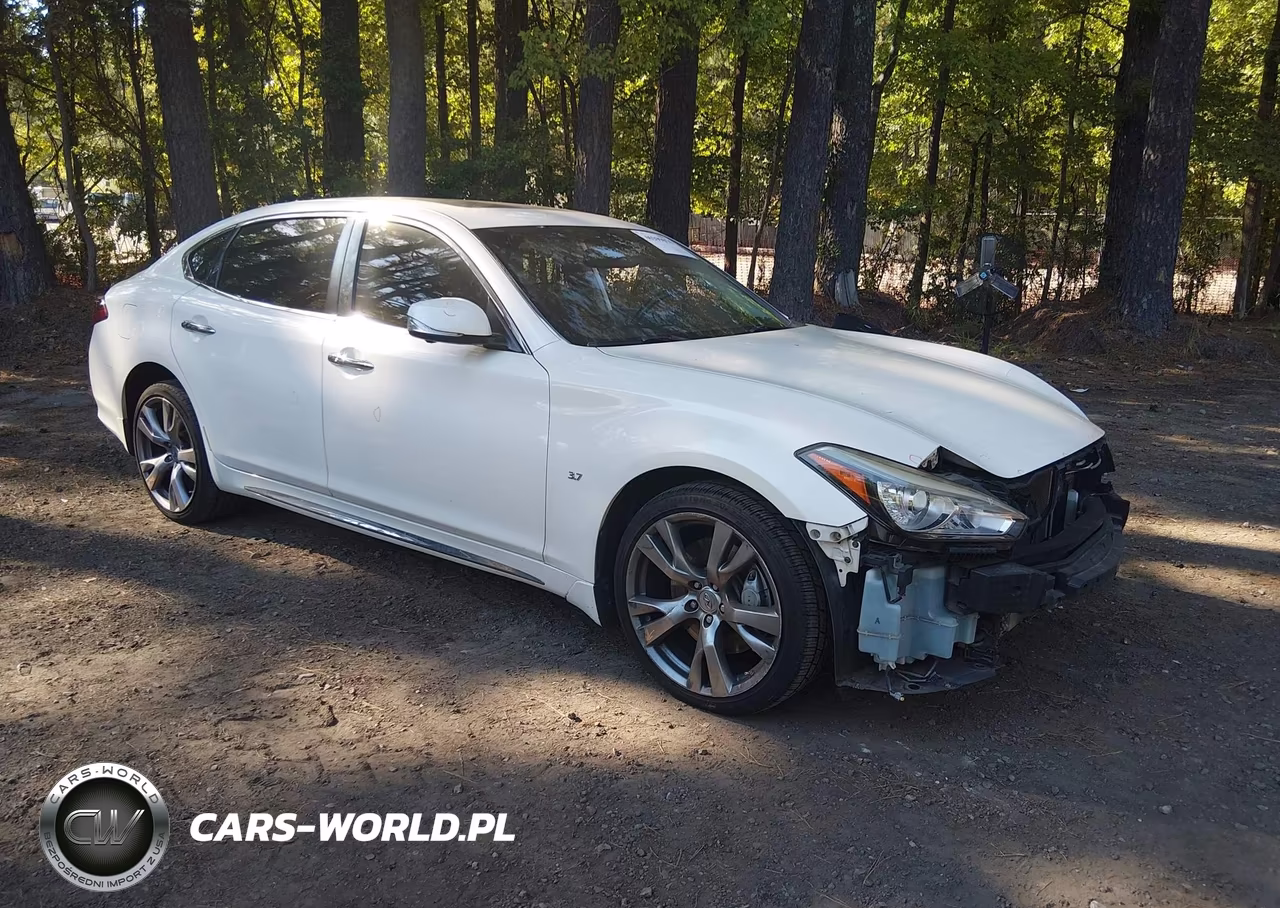 2016 Infiniti Q70L 3.7X