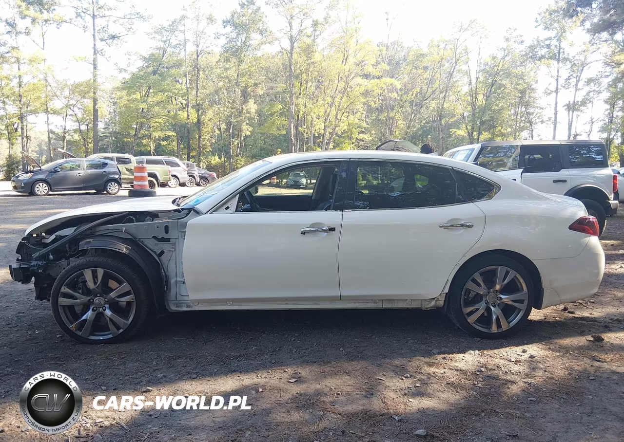 2016 Infiniti Q70L 3.7X VIN:JN1BY1PR0GM721145 - 15