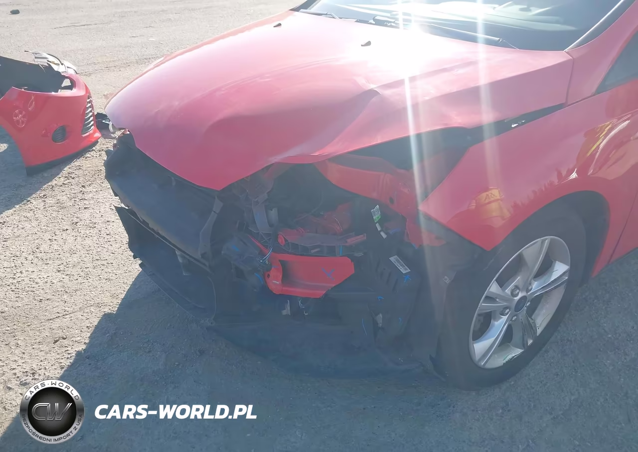 2014 Ford Focus Se VIN:1FADP3F24EL238369 - 13