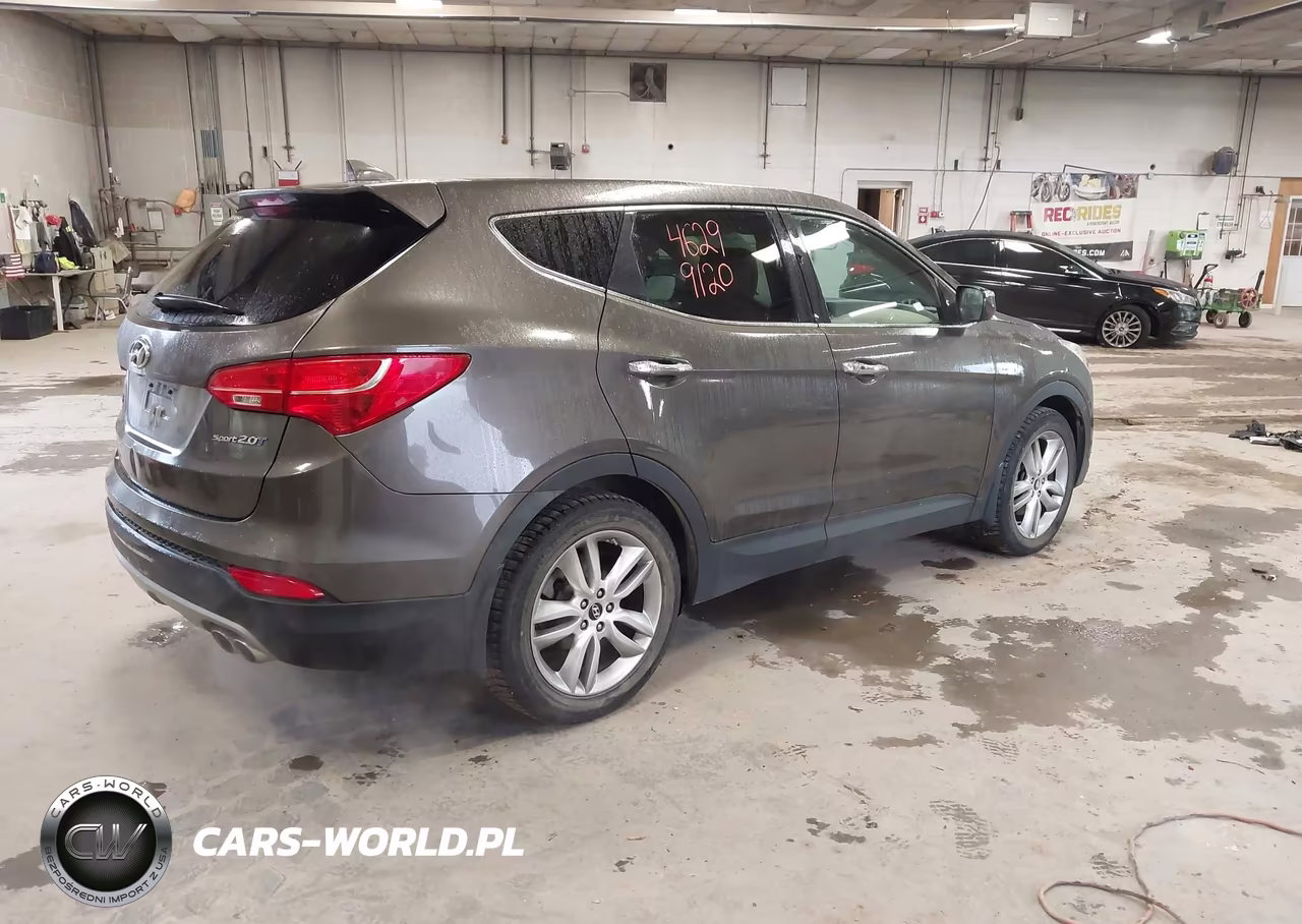 2013 Hyundai Santa Fe Sport 2.0T VIN:5XYZW3LA1DG028806 - 4