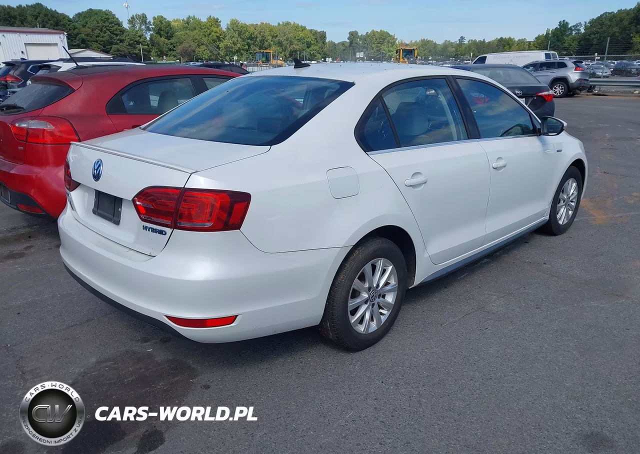 2013 Volkswagen Jetta Hybrid Se VIN:3VW637AJ5DM284517 - 4