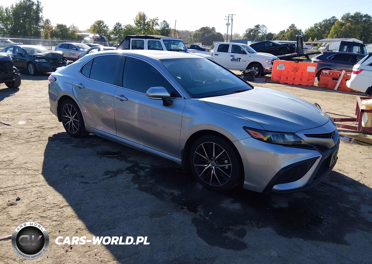 2022 Toyota Camry Se
