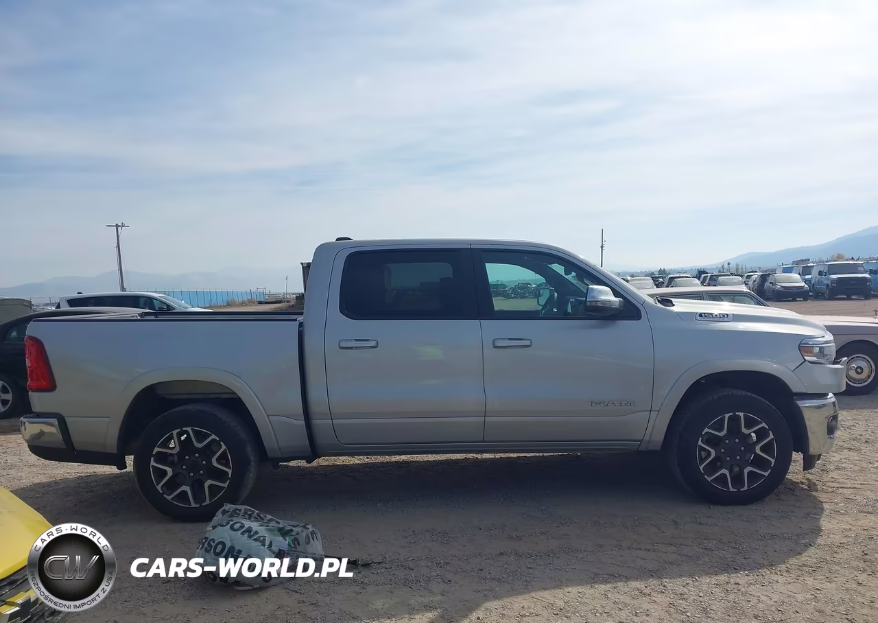 2026 Ram 1500 Laramie 4X4 5'7 Box VIN:1C6SRFJP1TN306748 - 13