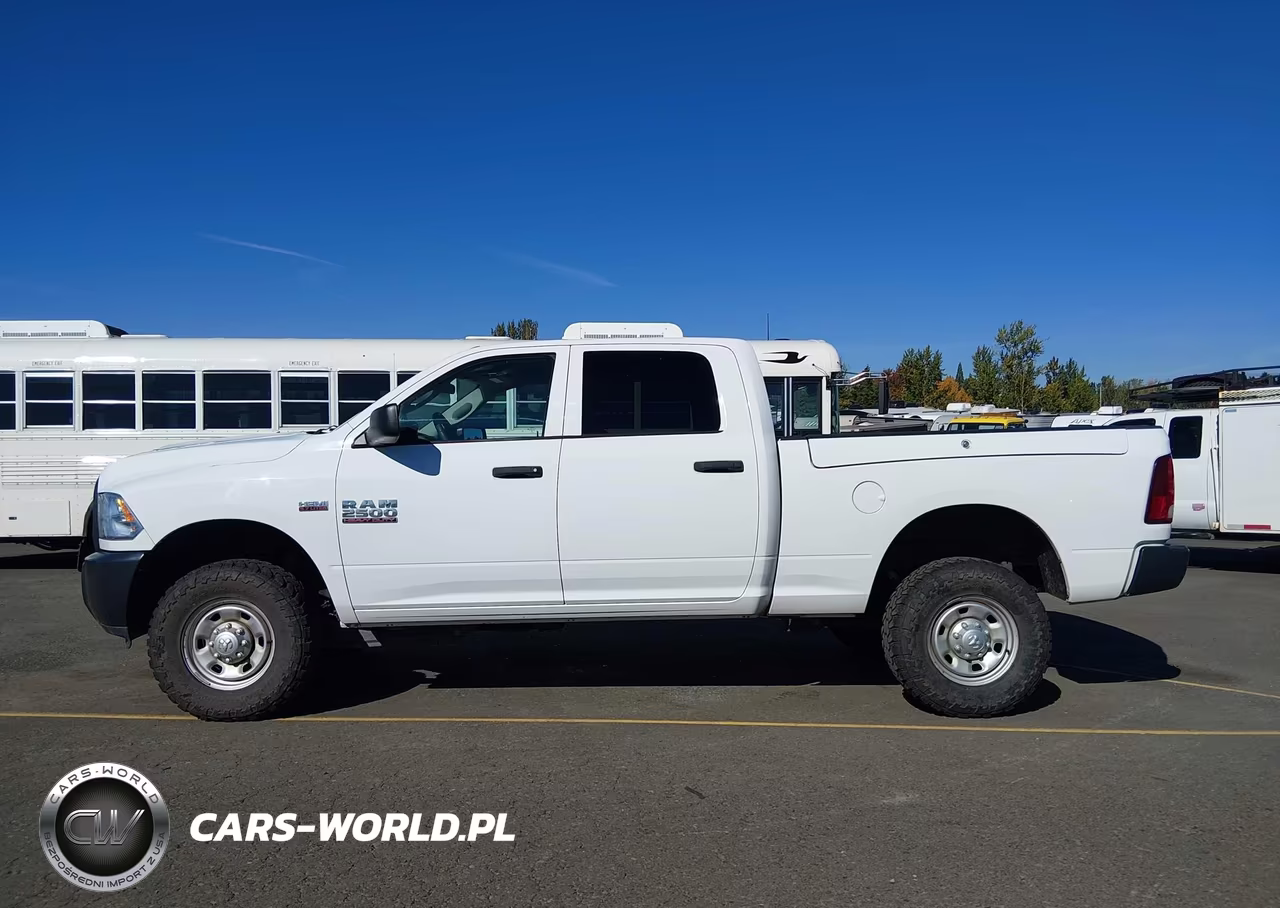 2018 Ram 2500 Tradesman 4X4 6'4 Box VIN:3C6TR5CT2JG306689 - 14