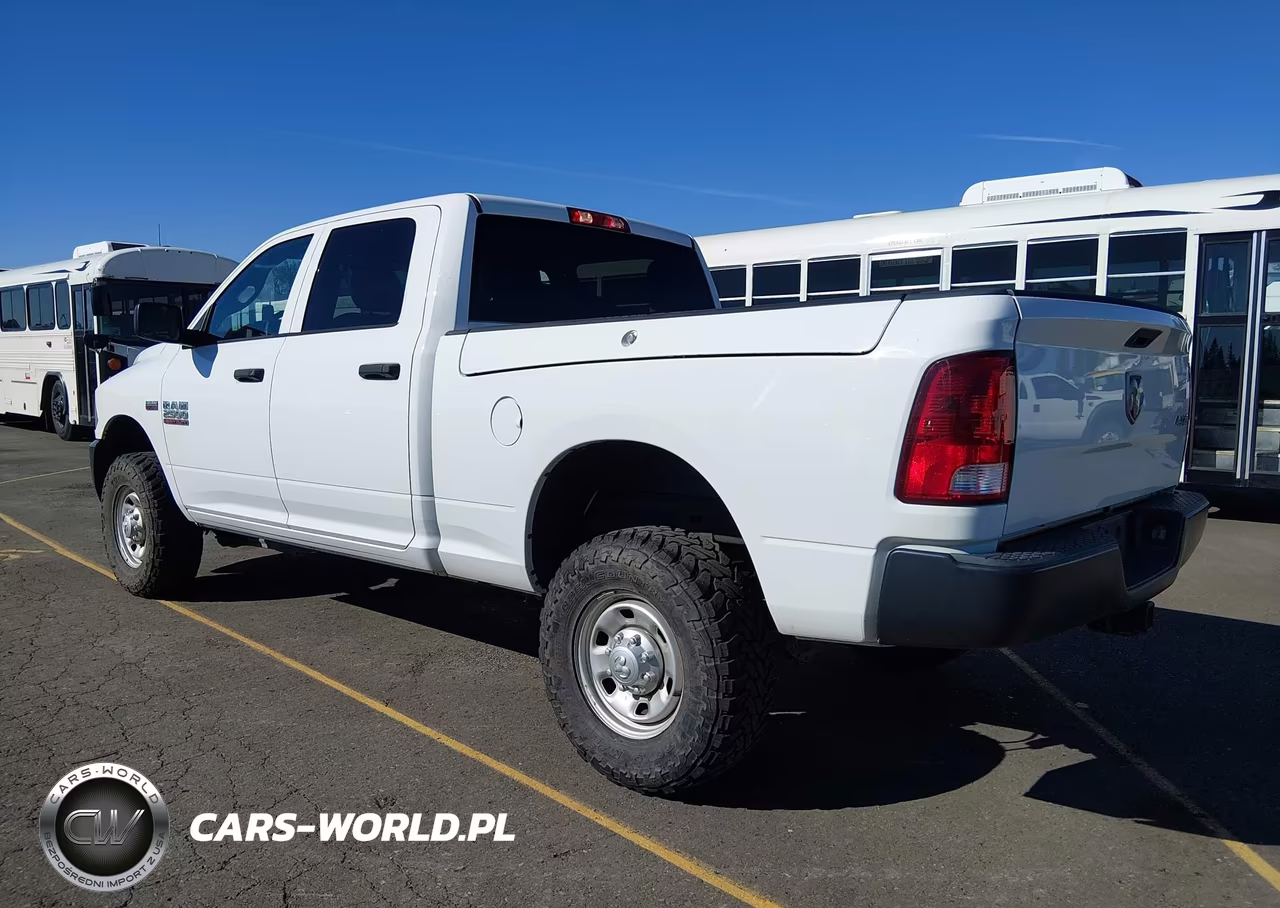 2018 Ram 2500 Tradesman 4X4 6'4 Box VIN:3C6TR5CT2JG306689 - 3