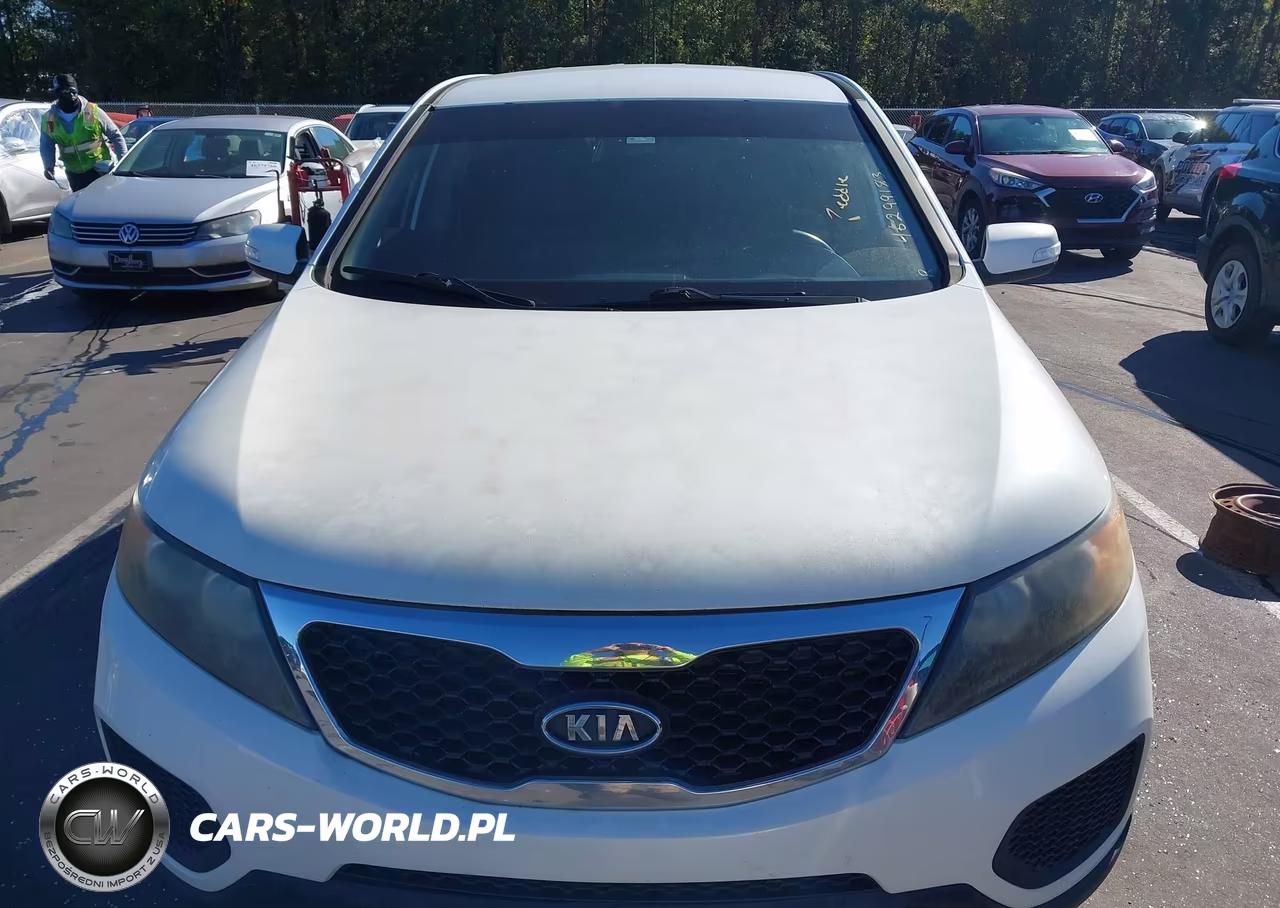 2011 Kia Sorento Lx VIN:5XYKT3A15BG184325 - 6