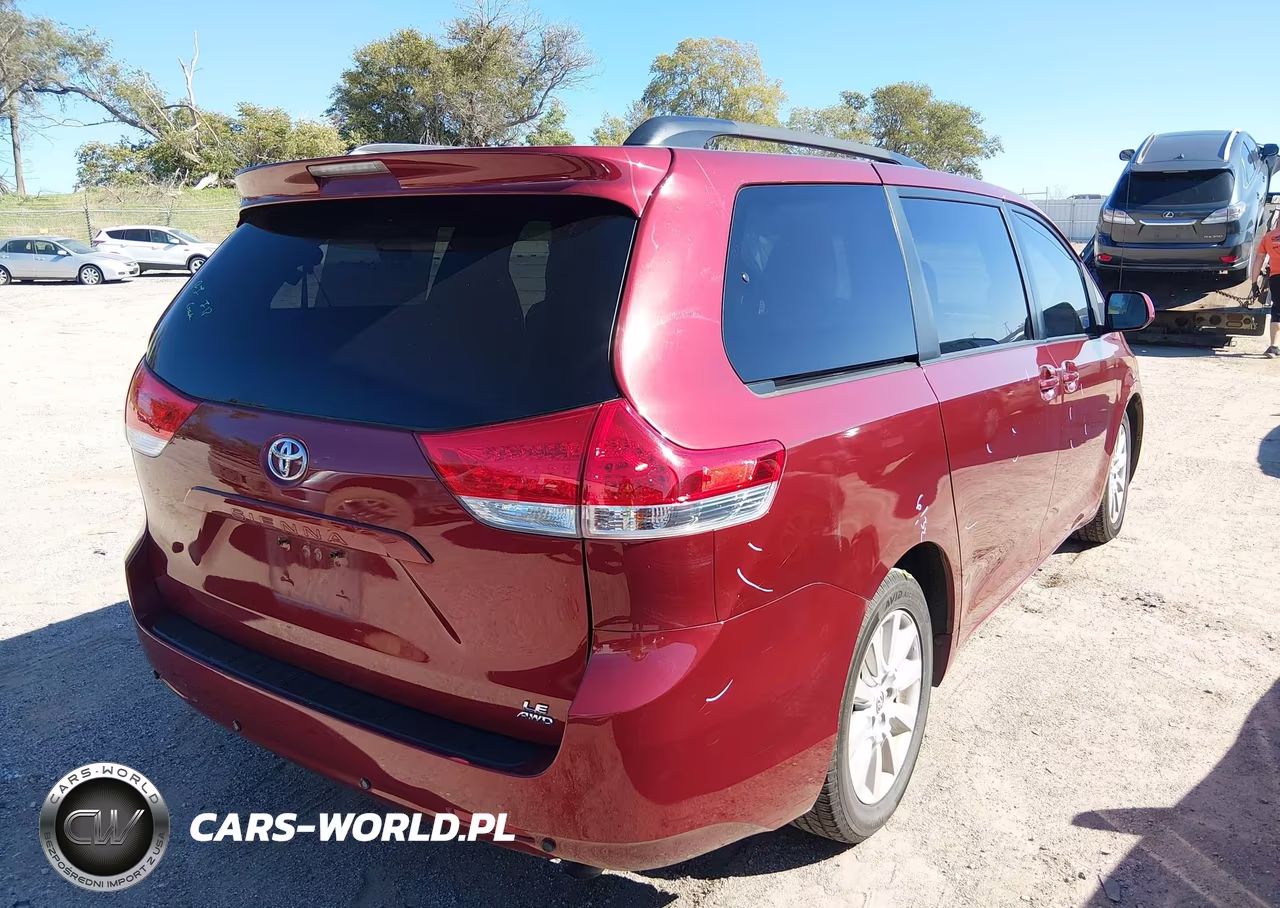 2013 Toyota Sienna Le 7 Passenger VIN:5TDJK3DC6DS052630 - 4