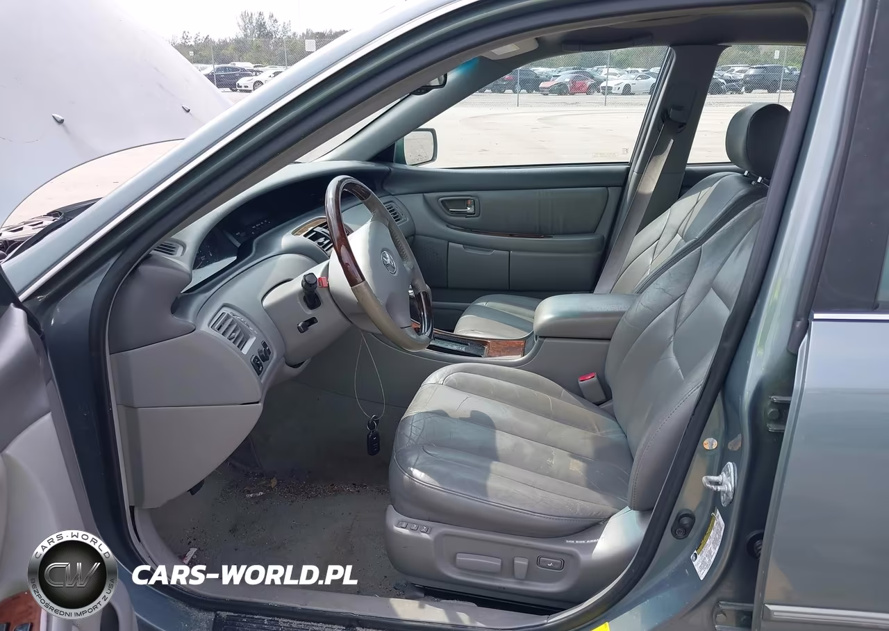 2004 Toyota Avalon Xls VIN:4T1BF28B74U353905 - 5