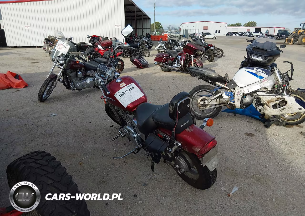 2001 Honda Vt1100 C VIN:1HFSC18061A502720 - 3