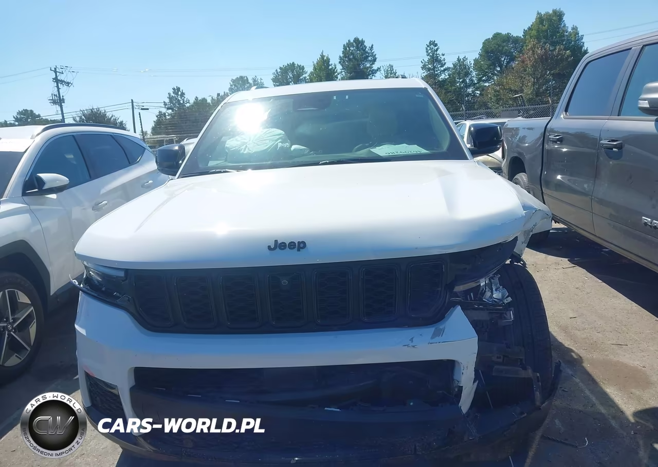 2023 Jeep Grand Cherokee L Limited 4X2 VIN:1C4RJJBG3P8740366 - 12