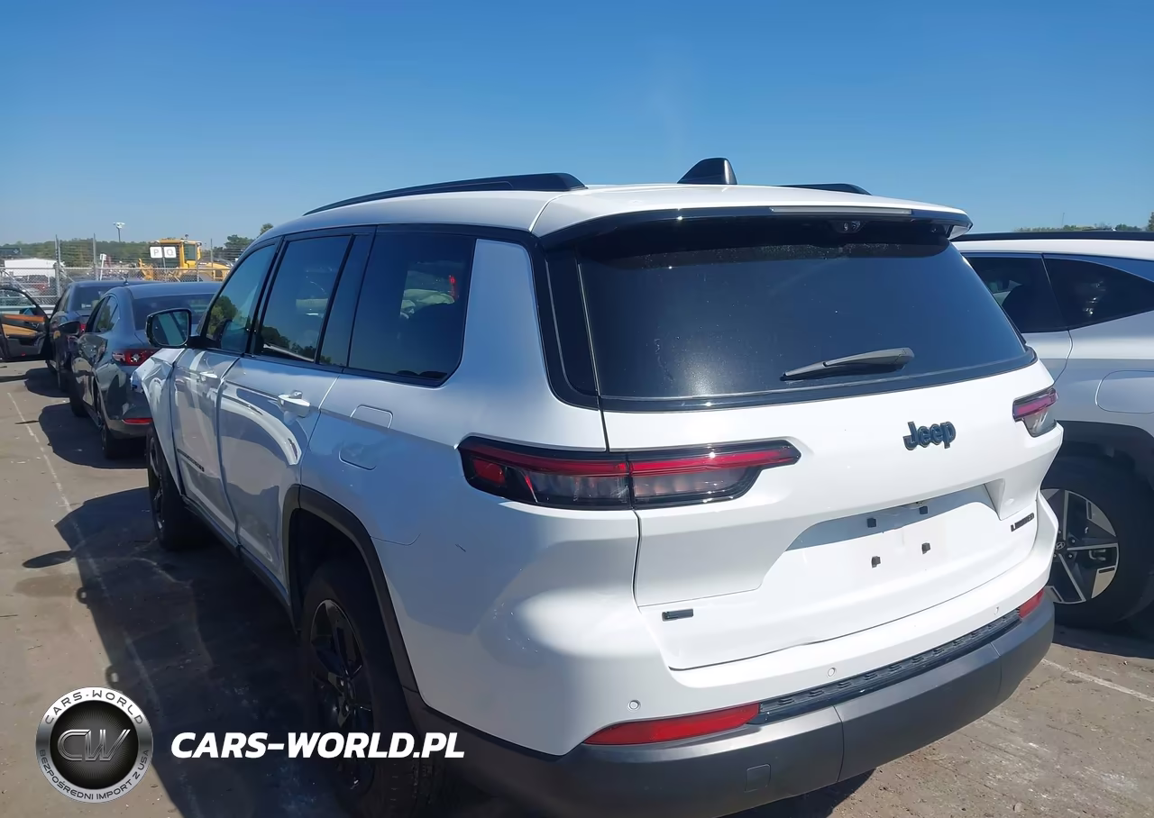 2023 Jeep Grand Cherokee L Limited 4X2 VIN:1C4RJJBG3P8740366 - 3
