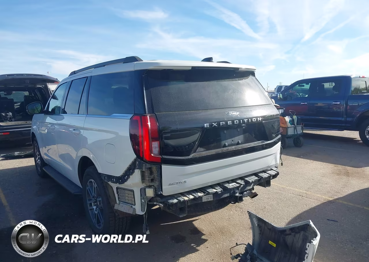2025 Ford Expedition Active VIN:1FMJU1J84SEA20899 - 3