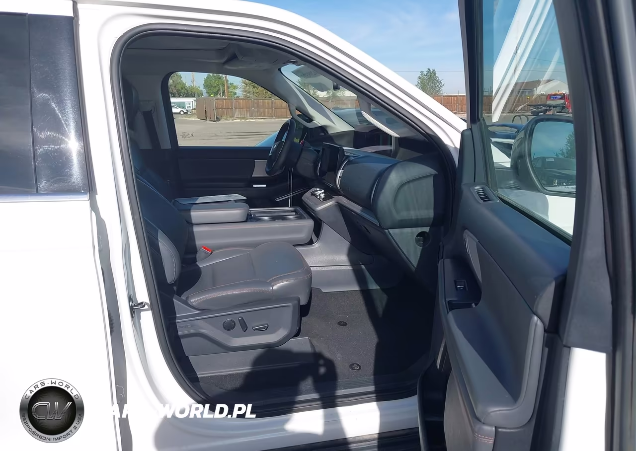2025 Ford Expedition Active VIN:1FMJU1J84SEA20899 - 5