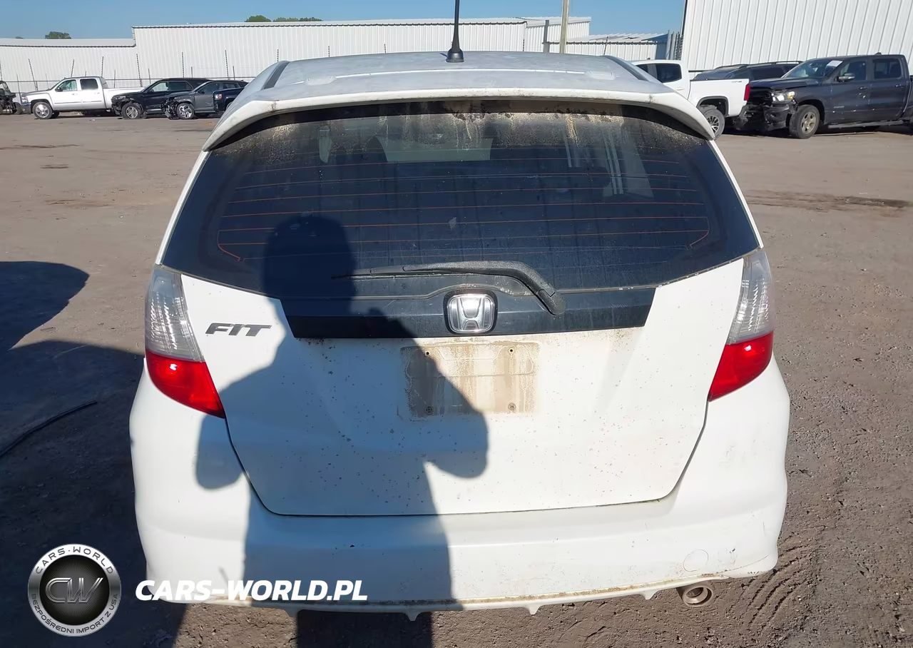 2012 Honda Fit Sport VIN:JHMGE8H57CC041791 - 17