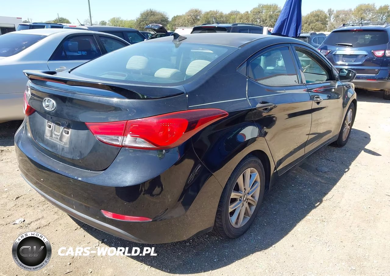 2014 Hyundai Elantra Se VIN:5NPDH4AE4EH471686 - 4