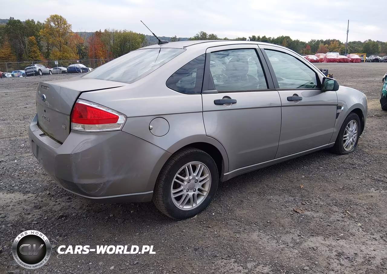 2008 Ford Focus Se-Ses VIN:1FAHP35N38W287899 - 4