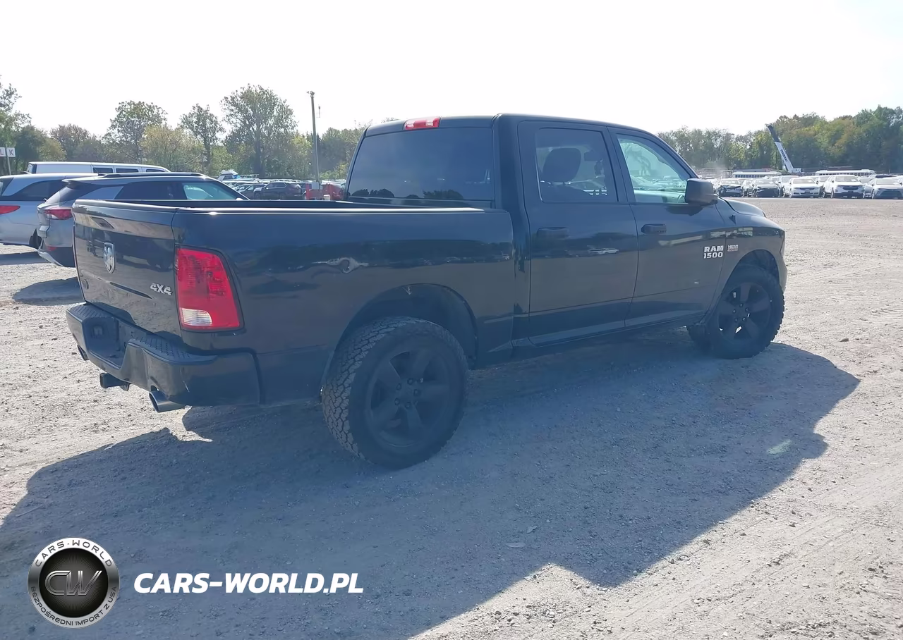 2015 Ram 1500 Express VIN:1C6RR7KT7FS625979 - 4