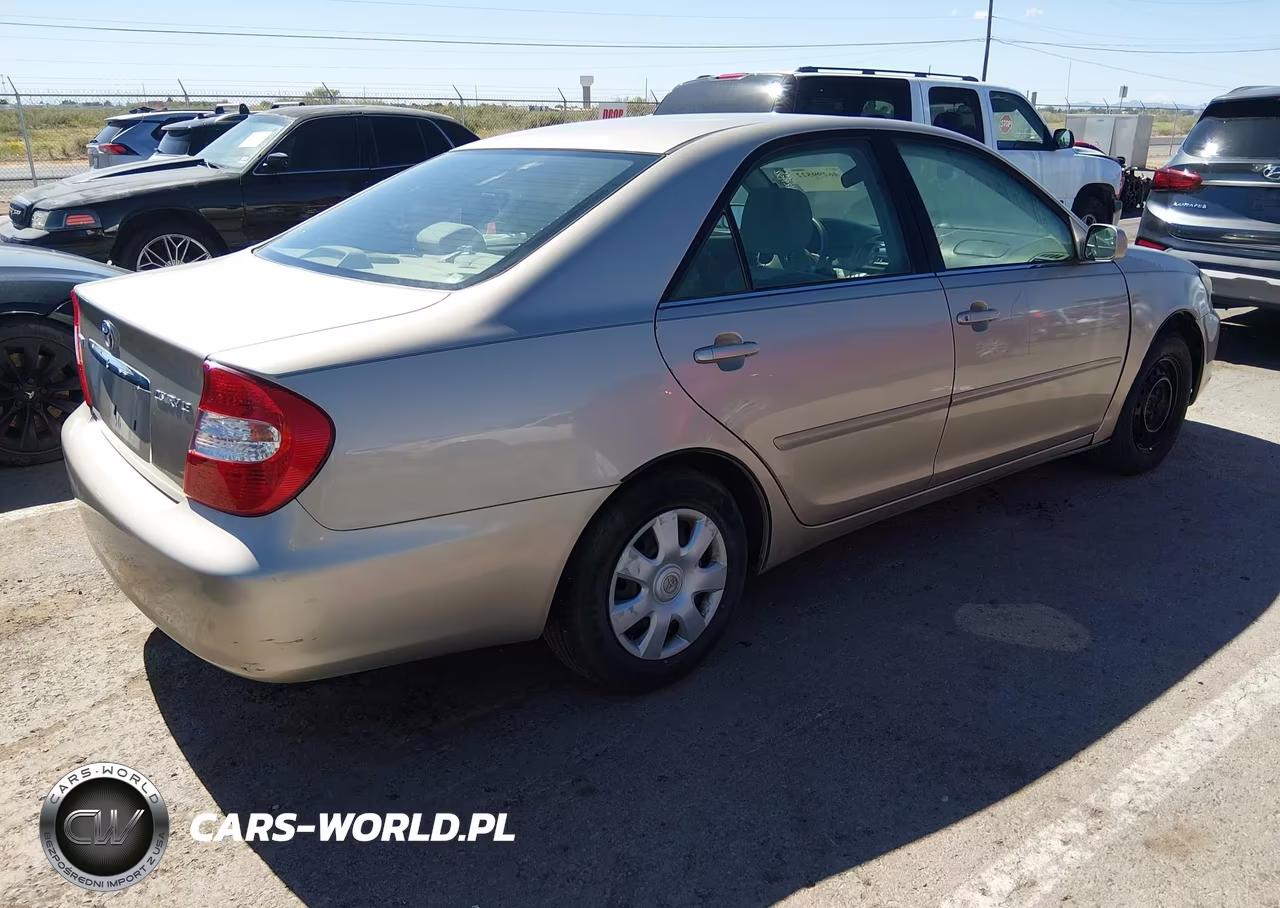 2003 Toyota Camry Le VIN:4T1BE32K33U227881 - 4