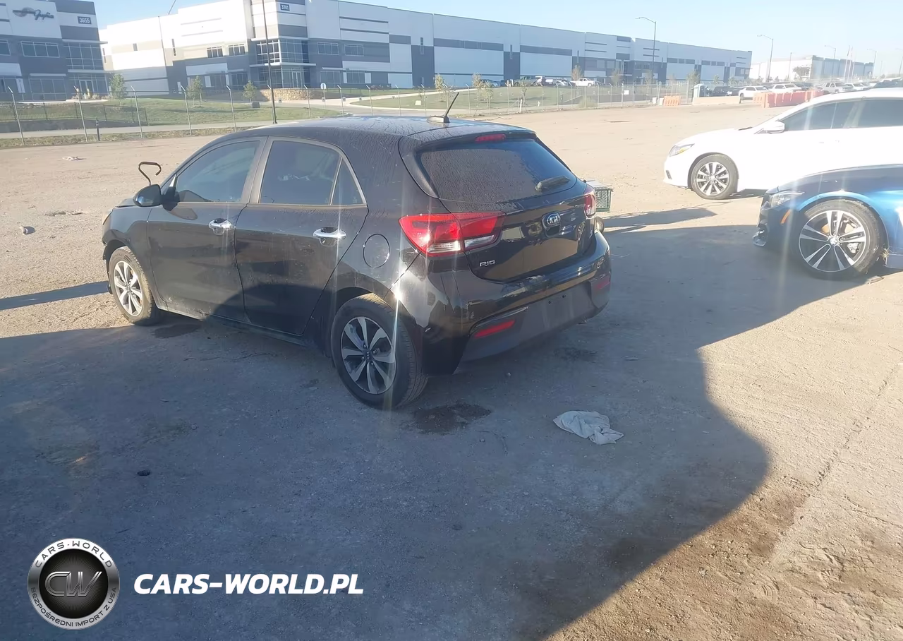 2021 Kia Rio 5-Door S VIN:3KPA25AD5ME376932 - 3